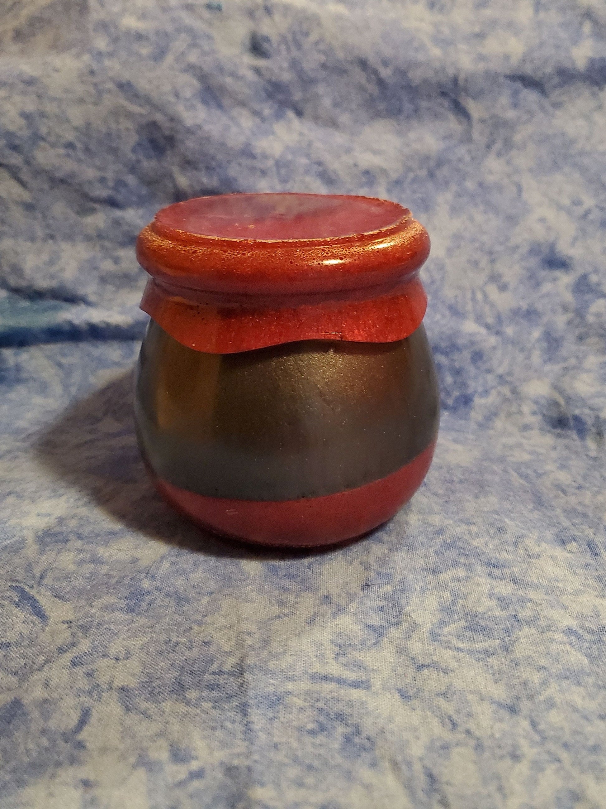 Resin jar. Resin collectable jar. Trinket jar. Honey jar. Honey pot.