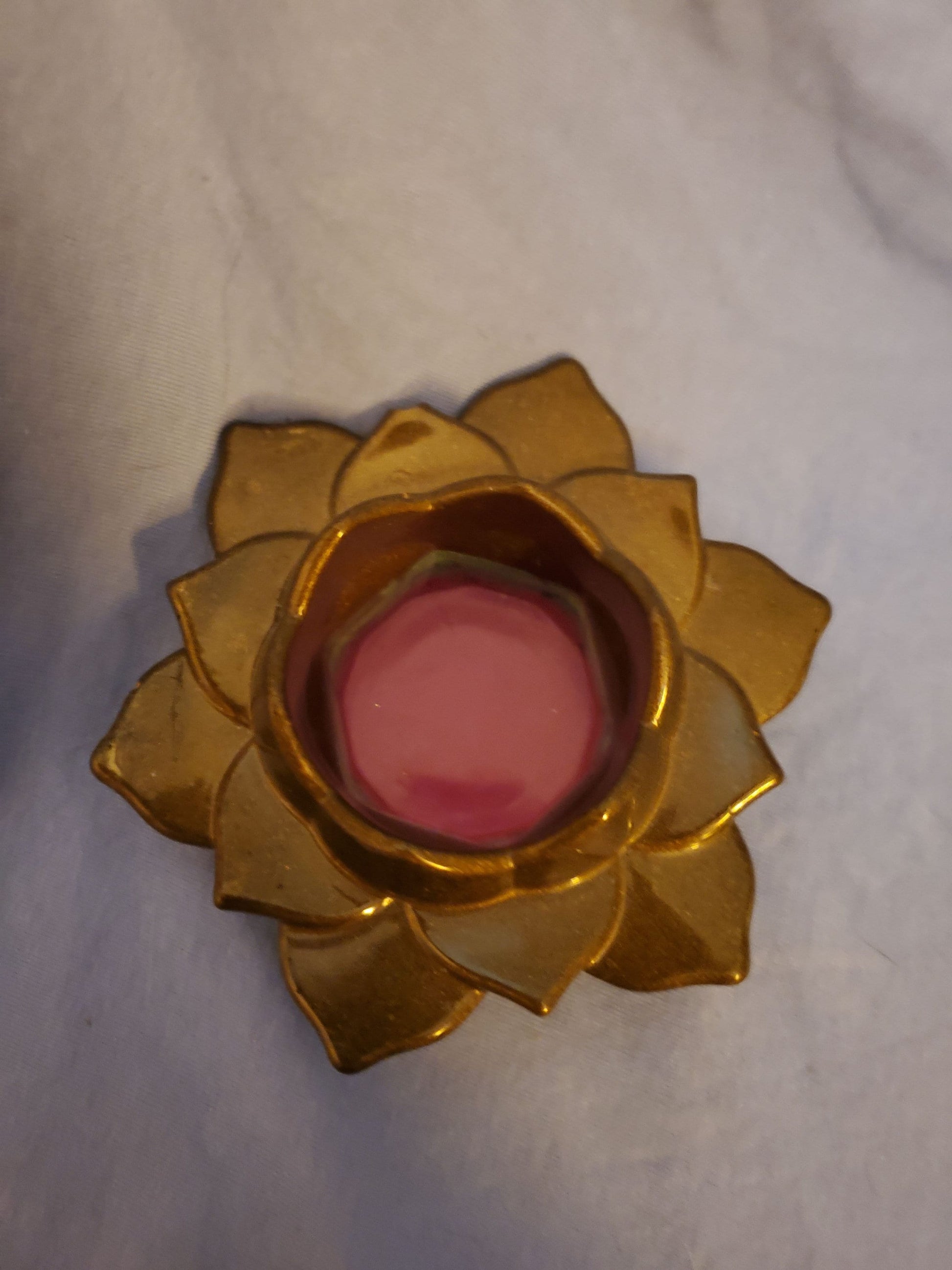 Resin lotus flower tea light candle holder. Resin art. Resin made. Resin decor. Beautiful brown, pink and green pattern!