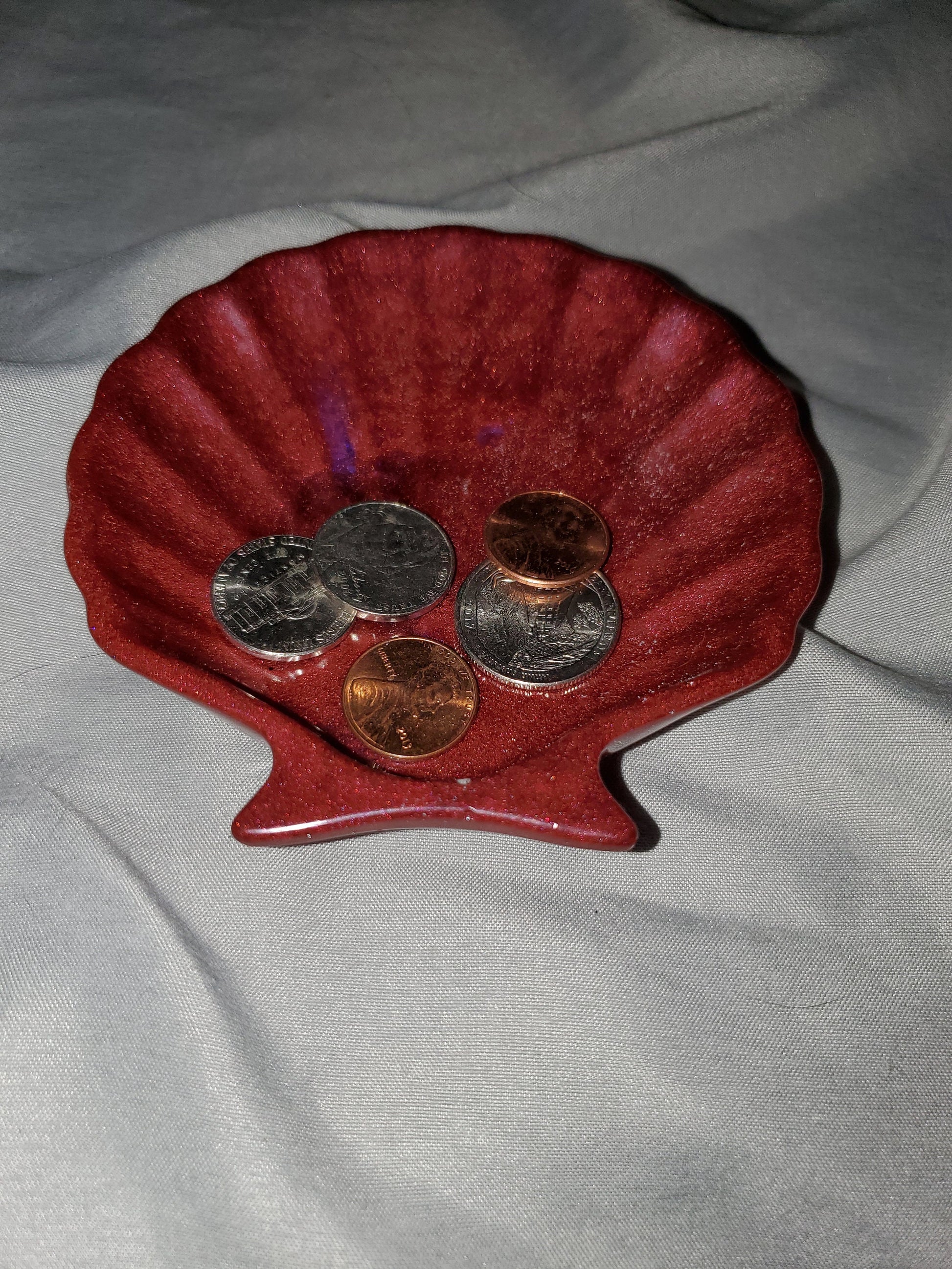 Seashell trinket/coin holder