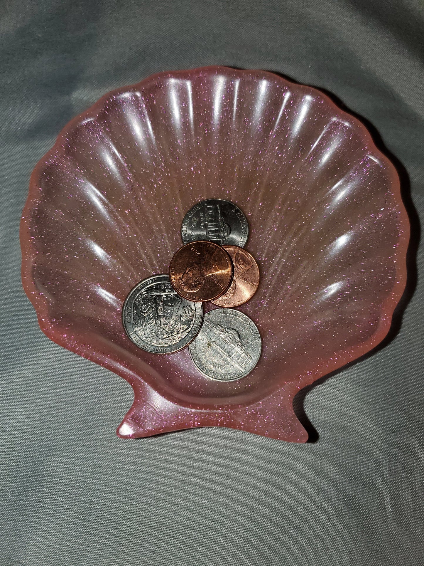 Seashell trinket/coin holder